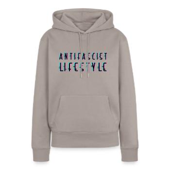 Antifascist Lifestyle - Frauen Premium Bio Hoodie - Taupe - Vorne - Julia (174cm)