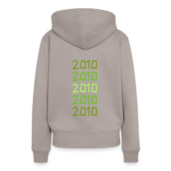 2010 2010 - Sweat à capuche Premium bio Femme - taupe - Dos - Julia (174cm)