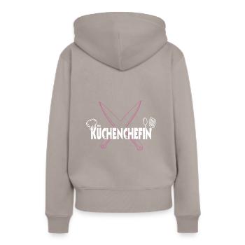 Küchenchefin- Koch kochen Küche Frauen Spruch - Frauen Premium Bio Hoodie - Taupe - Hinten - Julia (174cm)