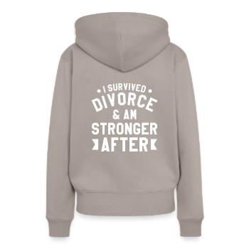 I Survived Divorce & I Am Stronger After - Frauen Premium Bio Hoodie - Taupe - Hinten - Julia (174cm)