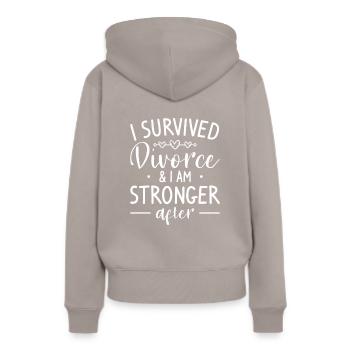 I Survived Divorce & I Am Stronger After - Frauen Premium Bio Hoodie - Taupe - Hinten - Julia (174cm)