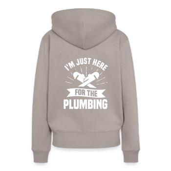 Ich bin nur für die Klempner Klempner hier - Frauen Premium Bio Hoodie - Taupe - Hinten - Julia (174cm)