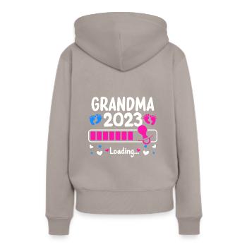 Grand-mère-à-être 2023 Grand-mère chargement 2023 Grand-mère - Sweat à capuche Premium bio Femme - taupe - Dos - Julia (174cm)