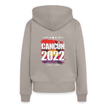 Cancun 2022 - Sweat à capuche Premium bio Femme - taupe - Dos - Julia (174cm)