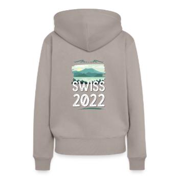 Swiss 2022 - Frauen Premium Bio Hoodie - Taupe - Hinten - Julia (174cm)