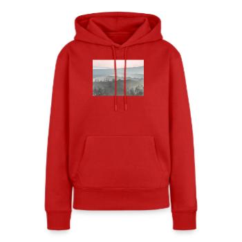 Sonnenaufgang in Bergen des Nebels - Frauen Premium Bio Hoodie - Rot - Vorne - Julia (174cm)