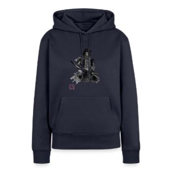 samurai in armor - Sweat à capuche Premium bio Femme - bleu marine - Devant - Julia (174cm)
