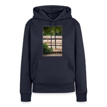 hotel under palm trees - Frauen Premium Bio Hoodie - Navy - Vorne - Julia (174cm)