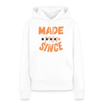made since - Sweat à capuche Premium bio Femme - blanc - Devant - Julia (174cm)