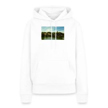 Panorama der Stadt am Fluss und an der Brücke - Frauen Premium Bio Hoodie - Weiß - Vorne - Julia (174cm)