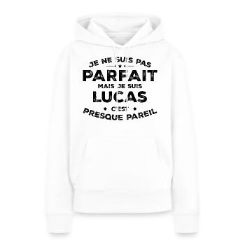 Lucas Un Prénom, Une Attitude L’Humour Lucas - Sweat à capuche Premium bio Femme - blanc - Devant - Julia (174cm)