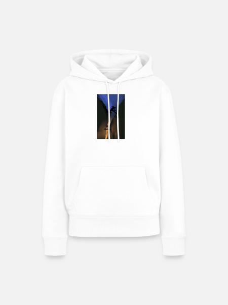 Hoogte en diepte: een boeiend silhouet - Vrouwen Premium Bio hoodie - wit