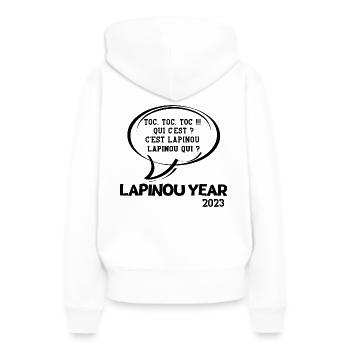 bonne année, happy New Year, 2023 - Sweat à capuche Premium bio Femme - blanc - Dos - Julia (174cm)