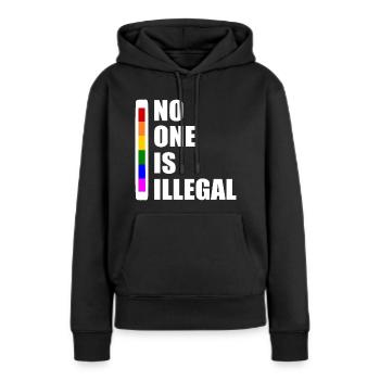No one is illegal - Sweat à capuche Premium bio Femme - noir - Devant - Julia (174cm)