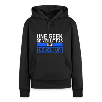 une geek ne vieillit pas elle level up - Women’s Premium Organic Hoodie - black - Front - Julia (174cm)