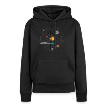 Système solaire - Sweat à capuche Premium bio Femme - noir - Devant - Julia (174cm)