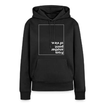 D'un autre point de vue - Sweat à capuche Premium bio Femme - noir - Devant - Julia (174cm)