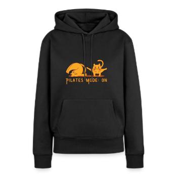 DIE PILATES KATZEN. Pilates Mode: ON - Frauen Premium Bio Hoodie - Schwarz - Vorne - Julia (174cm)