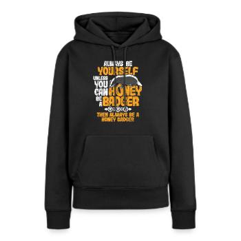 Dachs - Frauen Premium Bio Hoodie - Schwarz - Vorne - Julia (174cm)
