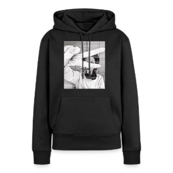 Game Over - Frauen Premium Bio Hoodie - Schwarz - Vorne - Julia (174cm)