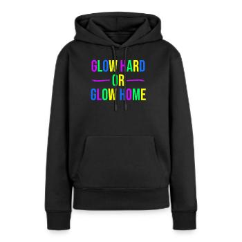 Strahle stark oder strahle daheim - Frauen Premium Bio Hoodie - Schwarz - Vorne - Julia (174cm)