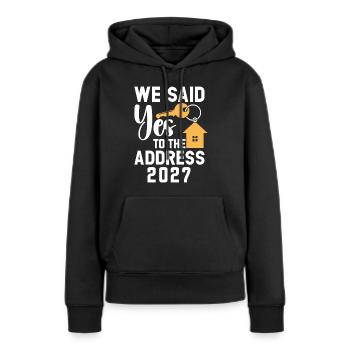 Nous avons dit à l’adresse 2027 - Sweat à capuche Premium bio Femme - noir - Devant - Julia (174cm)