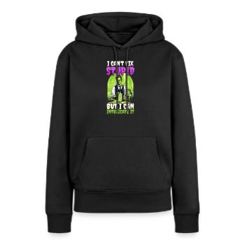 Halloween-Barkeeper, den ich berauschen kann - Frauen Premium Bio Hoodie - Schwarz - Vorne - Julia (174cm)