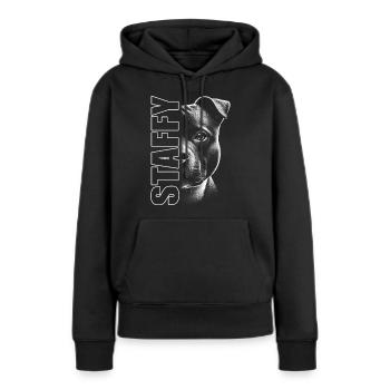 Staffordshire Bullterrier mit Staffy Schriftzug - Frauen Premium Bio Hoodie - Schwarz - Vorne - Julia (174cm)