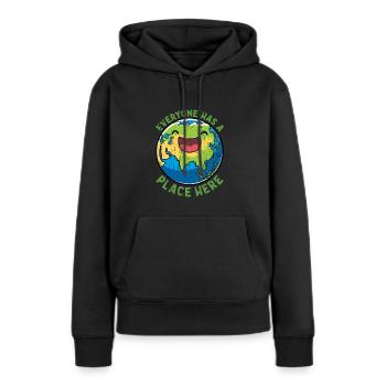 Jeder hat hier seinen Platz! -Vielfalt - Frauen Premium Bio Hoodie - Schwarz - Vorne - Julia (174cm)
