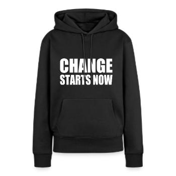 change starts now - Sweat à capuche Premium bio Femme - noir - Devant - Julia (174cm)