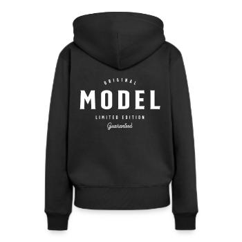 Model Lustige Berufsbezeichnung Beruf Geburtstag - Frauen Premium Bio Hoodie - Schwarz - Hinten - Julia (174cm)