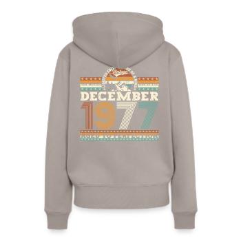 December Vintage 1977 45th Birthday Gift - Women’s Premium Organic Hoodie - taupe - Back - Julia (174cm)