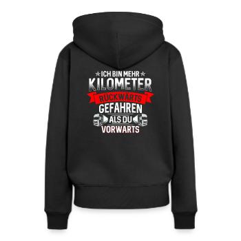 Ich bin mehr Kilometer gefahren als du LKW - Frauen Premium Bio Hoodie - Schwarz - Hinten - Julia (174cm)