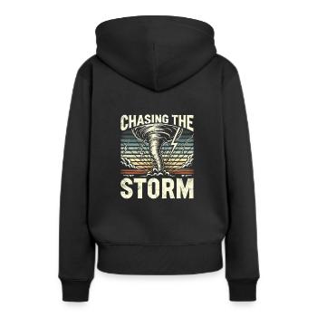 Erlebe Die Faszinierende Welt Des Tornadojagens - Frauen Premium Bio Hoodie - Schwarz - Hinten - Julia (174cm)
