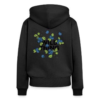„wild thing“ Statement: Collage mit Blaubeeren - Frauen Premium Bio Zip Hoodie - Schwarz - Hinten - Julia (174cm)