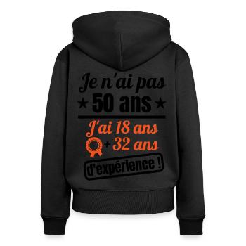 50 ans anniversaire millésime 1973 humour - Sweat à capuche zippé Premium bio Femme - noir - Dos - Julia (174cm)