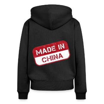 Fait en Chine tampon pour dénoncer mondialisation - Sweat à capuche zippé Premium bio Femme - noir - Dos - Julia (174cm)