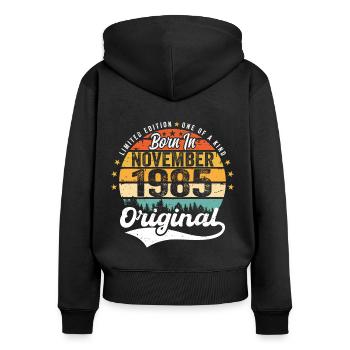 Légendaire depuis novembre 1985 - 1985 - Sweat à capuche zippé Premium bio Femme - noir - Dos - Julia (174cm)
