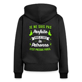 JE SUIS LA PATRONNE - Sweat à capuche zippé Premium bio Femme - noir - Dos - Julia (174cm)