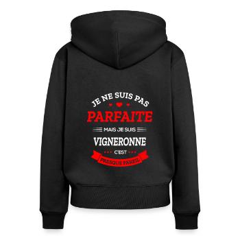 VIGNERONNE PARFAITE - Sweat à capuche zippé Premium bio Femme - noir - Dos - Julia (174cm)