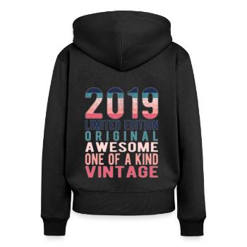 Edition limitée depuis 2019 Anniversaire Millésime 2019 - Sweat à capuche zippé Premium bio Femme - noir - Dos - Julia (174cm)