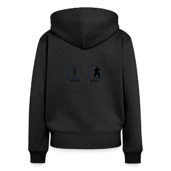 Your Wife My Wife Karate - Frauen Premium Bio Zip Hoodie - Schwarz - Hinten - Julia (174cm)