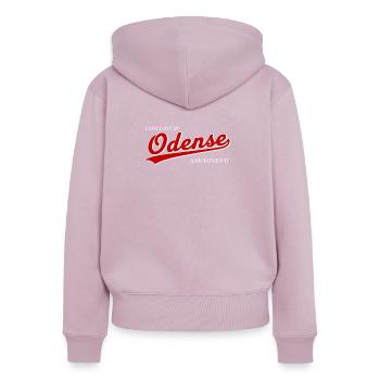 Je me suis perdu à Odense et j’ai adoré - Voyage au Danemark - Sweat à capuche zippé Premium bio Femme - rose poudré - Dos - Julia (174cm)