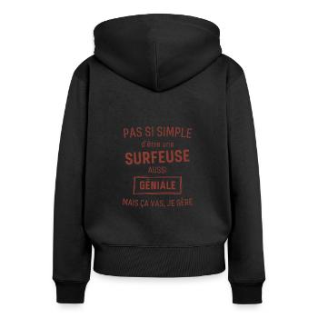 SURFEUSE GÉNIALE rouge brunâtre foncé - Sweat à capuche zippé Premium bio Femme - noir - Dos - Julia (174cm)