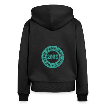 2003 - Frauen Premium Bio Zip Hoodie - Schwarz - Hinten - Julia (174cm)
