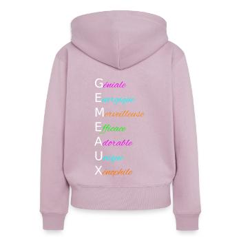 GEMEAUX Géniale Energique Merveilleuse Efficace - Sweat à capuche zippé Premium bio Femme - rose poudré - Dos - Julia (174cm)