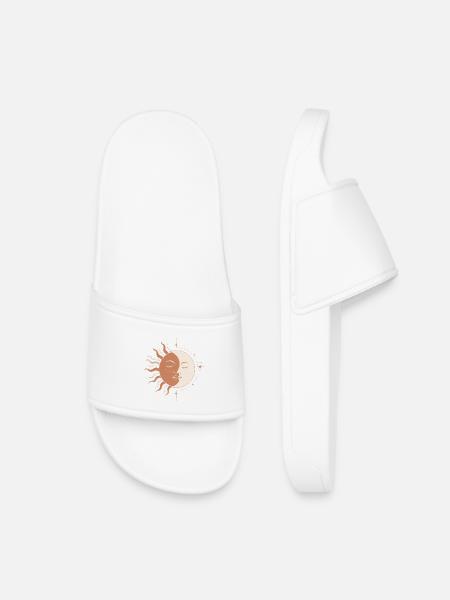 Mystic Sun and Moon - Kids’ Pool Sliders - white