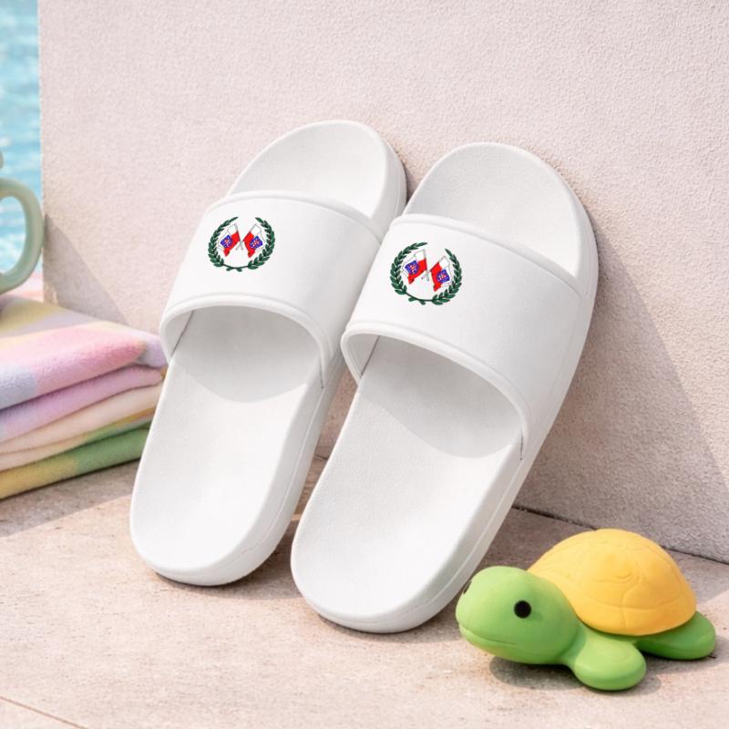 Flags Thuringia laurel wreath Kids’ Pool Sliders