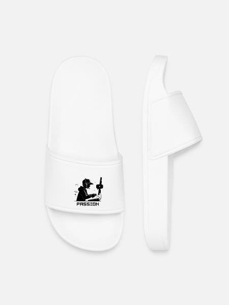 Gamer Silhouette schwarz - Passion - Kinder Badelatschen - Weiß