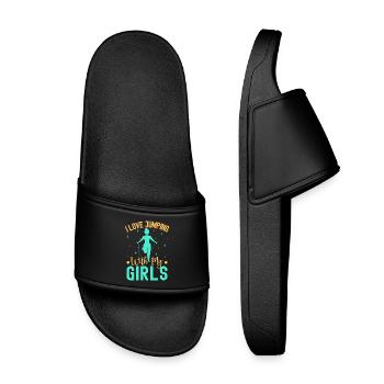 Fitness Fanatics Love Jumping With My Girls - Kinder Badelatschen - Schwarz - Vorne